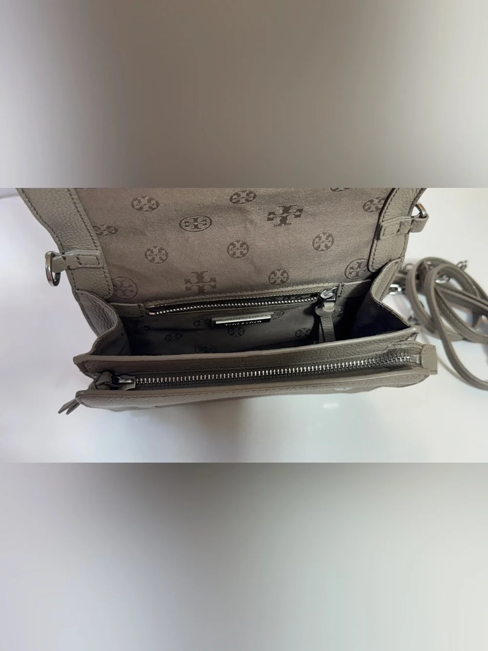 Tory Burch Pebbled Leather Crossbody in Light Taupe